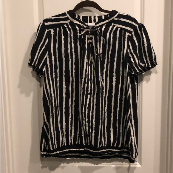 New York and Company Blouse - Picture 1 of 3